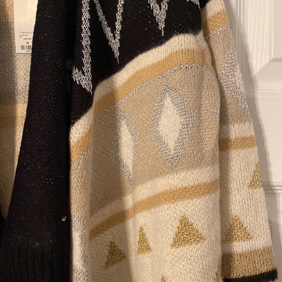 Aztec Kimono - Picture 2 of 3